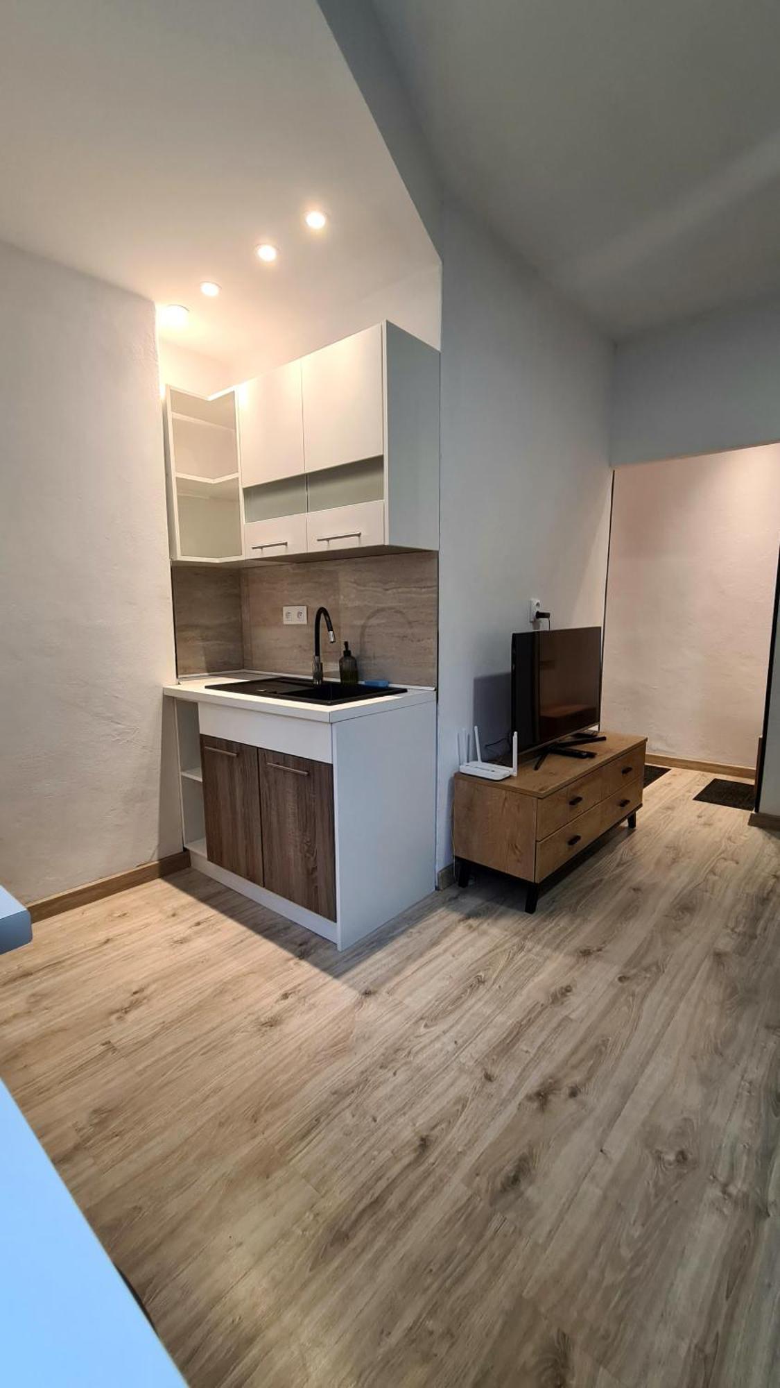 Apartman Bb-Centrum2 بانْشكا بيشتريتْسا المظهر الخارجي الصورة
